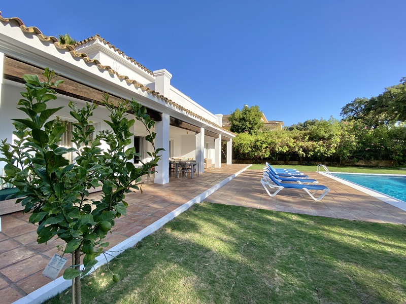 La Vizcaronda Sales & Rentals Modern Contemporary Townhouse Manilva La Duquesa Estepona Marbella